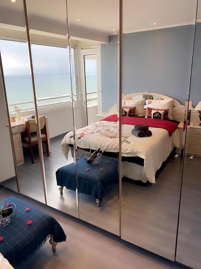 Larnaca Seaview Rooms Buitenkant foto